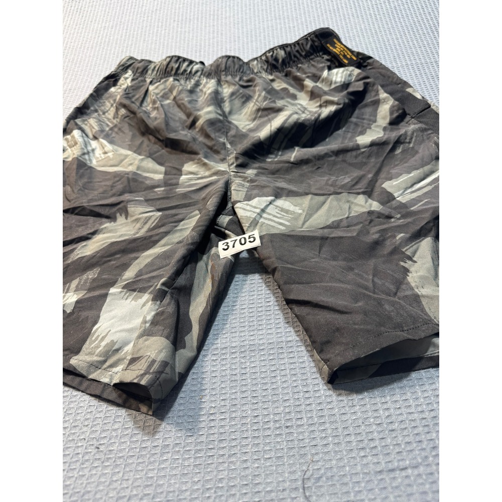 Nike Dri-FIT Cascade Brushstroke Camo Shorts Mens Medium Grey